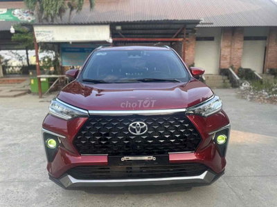 Toyota Veloz Top 2025 Đỏ 25.000km