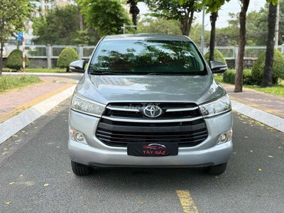 Toyota Innova 2016 Bạc 65.000 km