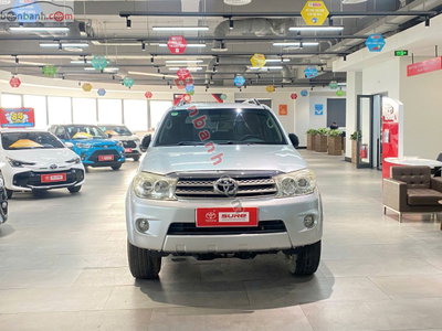Xe Toyota Fortuner 2.7V 4x4 AT 2009