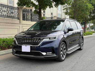 Kia Carnival 2022 Premium 7 chỗ Xanh