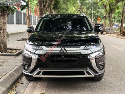 Xe Mitsubishi Outlander Premium 2.0 CVT 2021