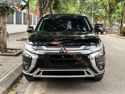 Xe Mitsubishi Outlander Premium 2.0 CVT 2021
