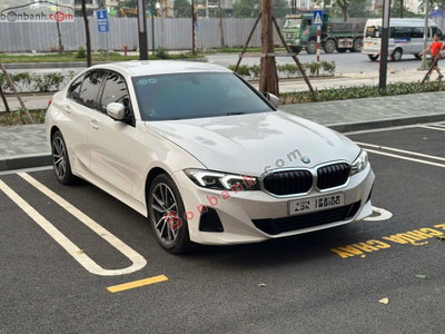 Xe BMW 3 Series 320i Sport Line 2024