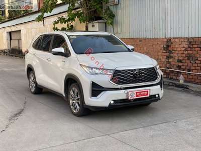 Xe Toyota Innova Cross HEV 2.0 CVT 2024