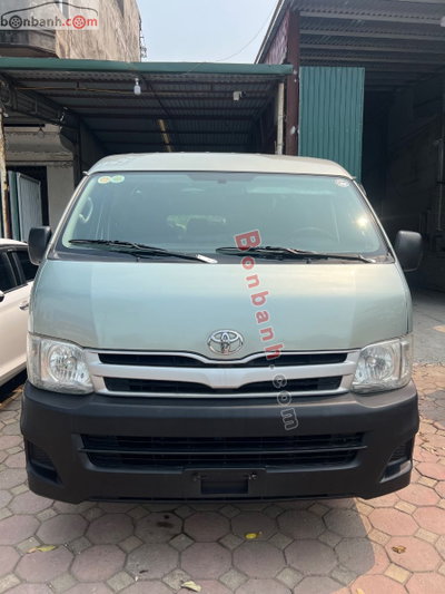 Xe Toyota Hiace 2.7 2011