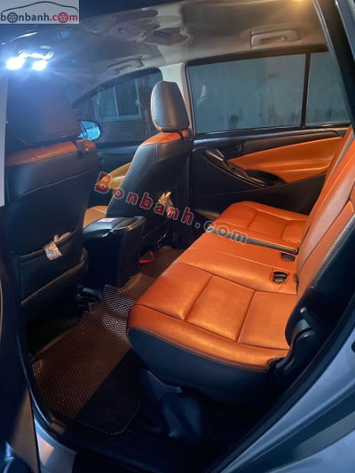 Xe Toyota Innova 2.0E 2019