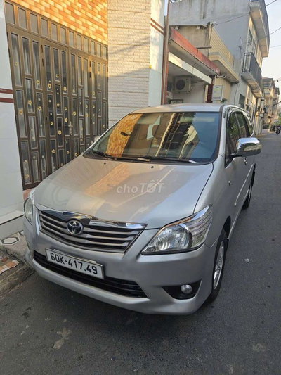 Toyota Innova E 2013 cực đẹp