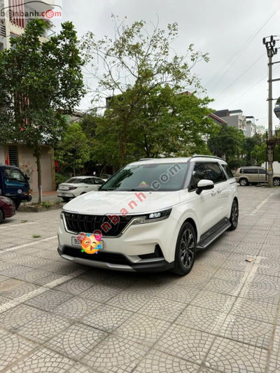 Xe Kia Carnival Luxury 2.2D 2022