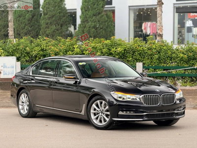 Xe BMW 7 Series 730Li 2016