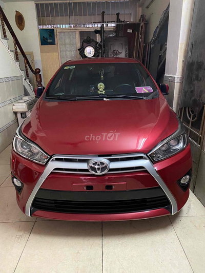 Toyota Yaris G nhập khẩu kiểu dáng sang trọng