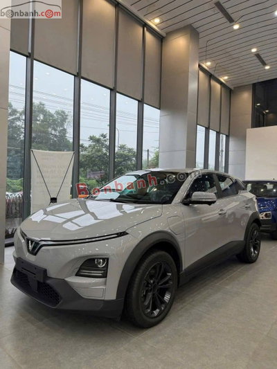 Xe VinFast VF6 Plus 2026