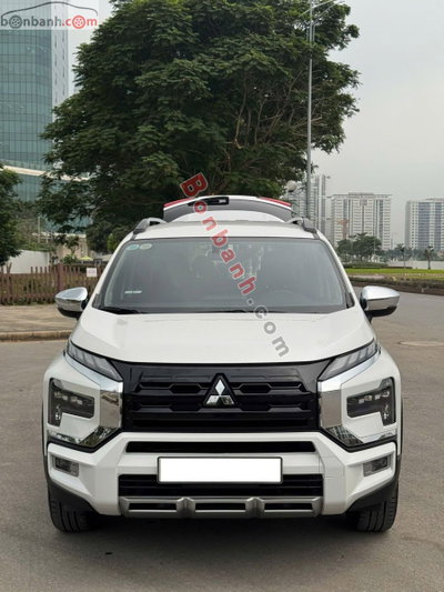 Xe Mitsubishi Xpander Cross 1.5 AT 2025