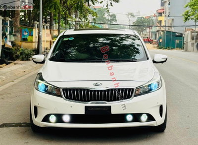 Xe Kia Cerato 2.0 AT 2018