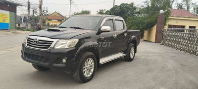 Toyota Hilux Đen 221130 km