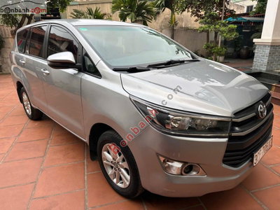 Xe Toyota Innova 2.0E 2019