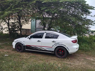 Mazda 3 Trắng 5 chỗ