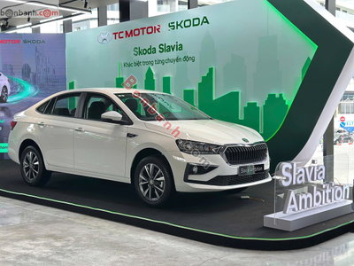 Xe Skoda Slavia Ambition 2025