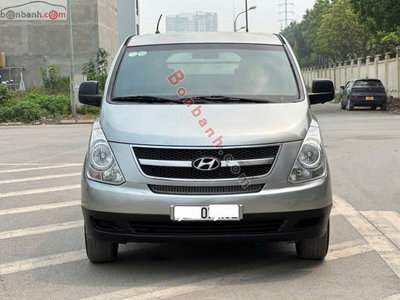 Xe Hyundai Grand Starex Van 2.5 MT 2015