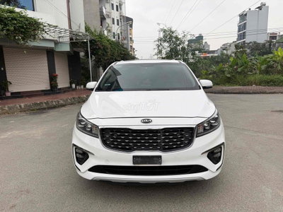 Kia Carnival Trắng 7 chỗ 2019 AT