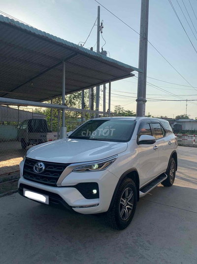 Toyota Fortuner 2022 Trắng