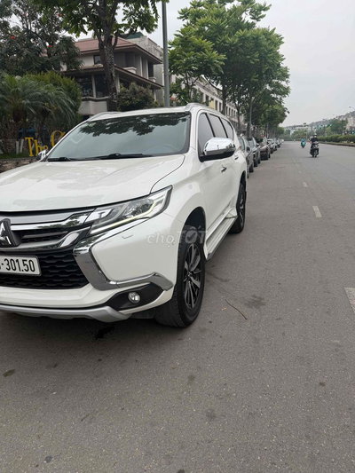 Mitsubishi Pajero Sport 2018 3.0G 4•4 AT premium