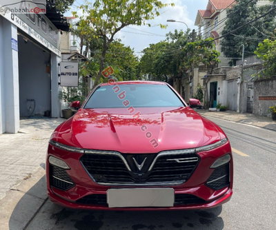 Xe VinFast Lux A 2.0 Plus 2.0 AT 2019