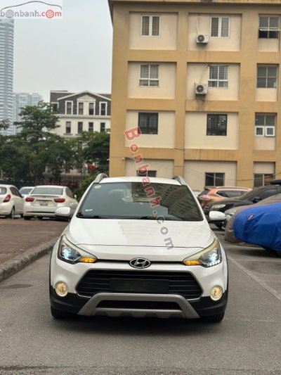 Xe Hyundai i20 Active 1.4 AT 2015