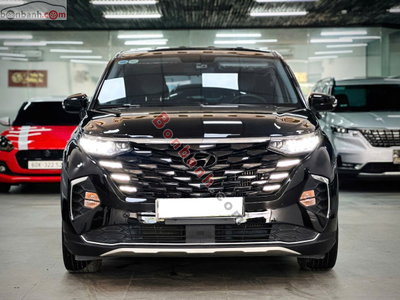 Xe Hyundai Custin Tiêu Chuẩn 1.5T 2024
