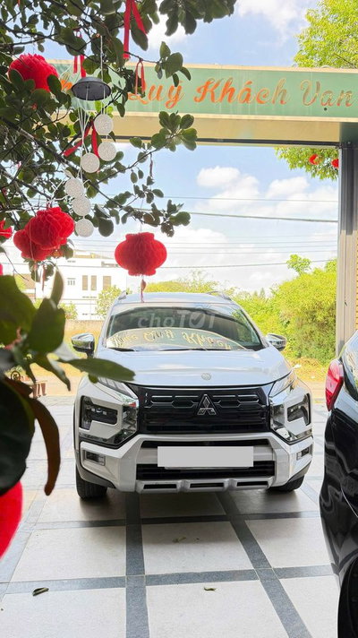 Mitsubishi Xpander Cross 2024 Trắng