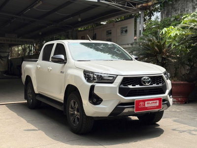 Hilux 2.4 AT 4x2 - Bank 75% - Giá TL