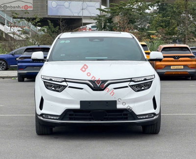 Xe VinFast VF8 Plus AWD 2023