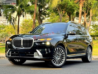 Xe BMW X7 xDrive40i 2022