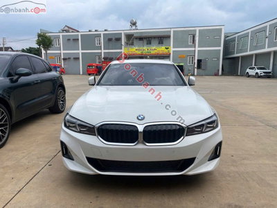 Xe BMW 3 Series 320i Sport Line 2024
