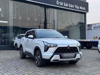 Mitsubishi Xforce Trắng 5 chỗ