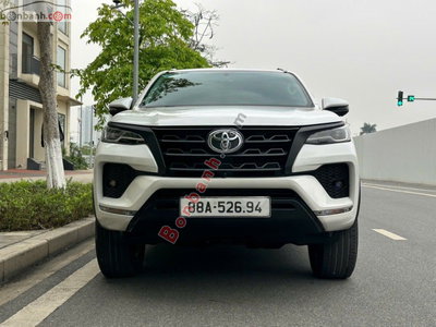Xe Toyota Fortuner 2.4L 4x2 AT 2022