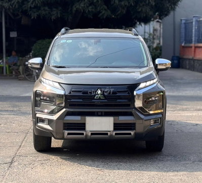 Mitsubishi Xpander Cross 2023 Xám 4 vạn