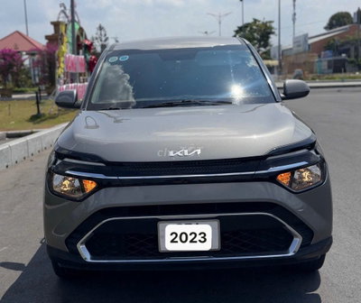Kia Carens 2023 Tự động 60000 km Xám