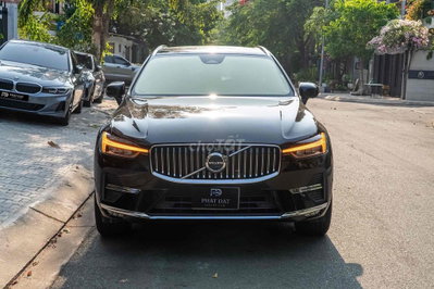 Volvo XC60 B6 Inscription 2022 Đen Bao Bank 90%