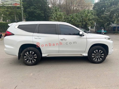 Xe Mitsubishi Pajero Hai cầu 2020