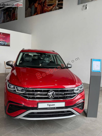 Xe Volkswagen Tiguan Allspace 2025
