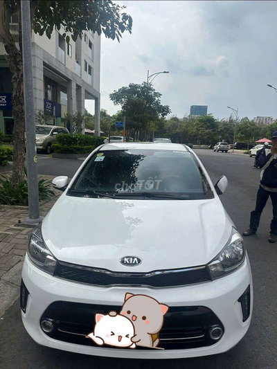 Kia Soluto Deluxe Trắng Số sàn