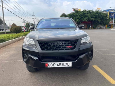 Toyota Fortuner 2017 Đen