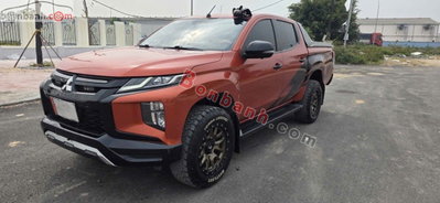 Xe Mitsubishi Triton Athlete 4x2 AT Mivec 2021