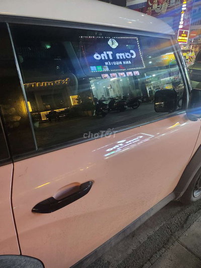 VinFast 2025 10.000km Hồng