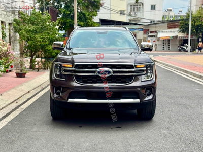 Xe Ford Everest Titanium 2.0L 4x2 AT 2025