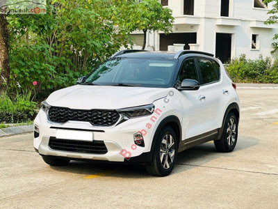 Xe Kia Seltos Premium 1.6 AT 2021