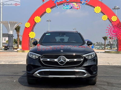 Xe Mercedes Benz GLC 200 4Matic 2023