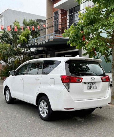 Toyota Innova 2017 Trắng