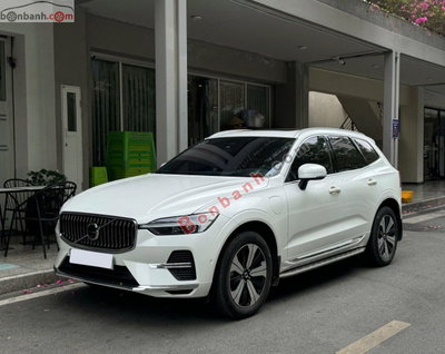 Xe Volvo XC60 Recharge Ultimate T8 AWD 2025