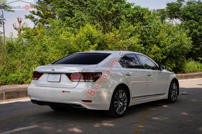Xe Lexus ES 250 2016